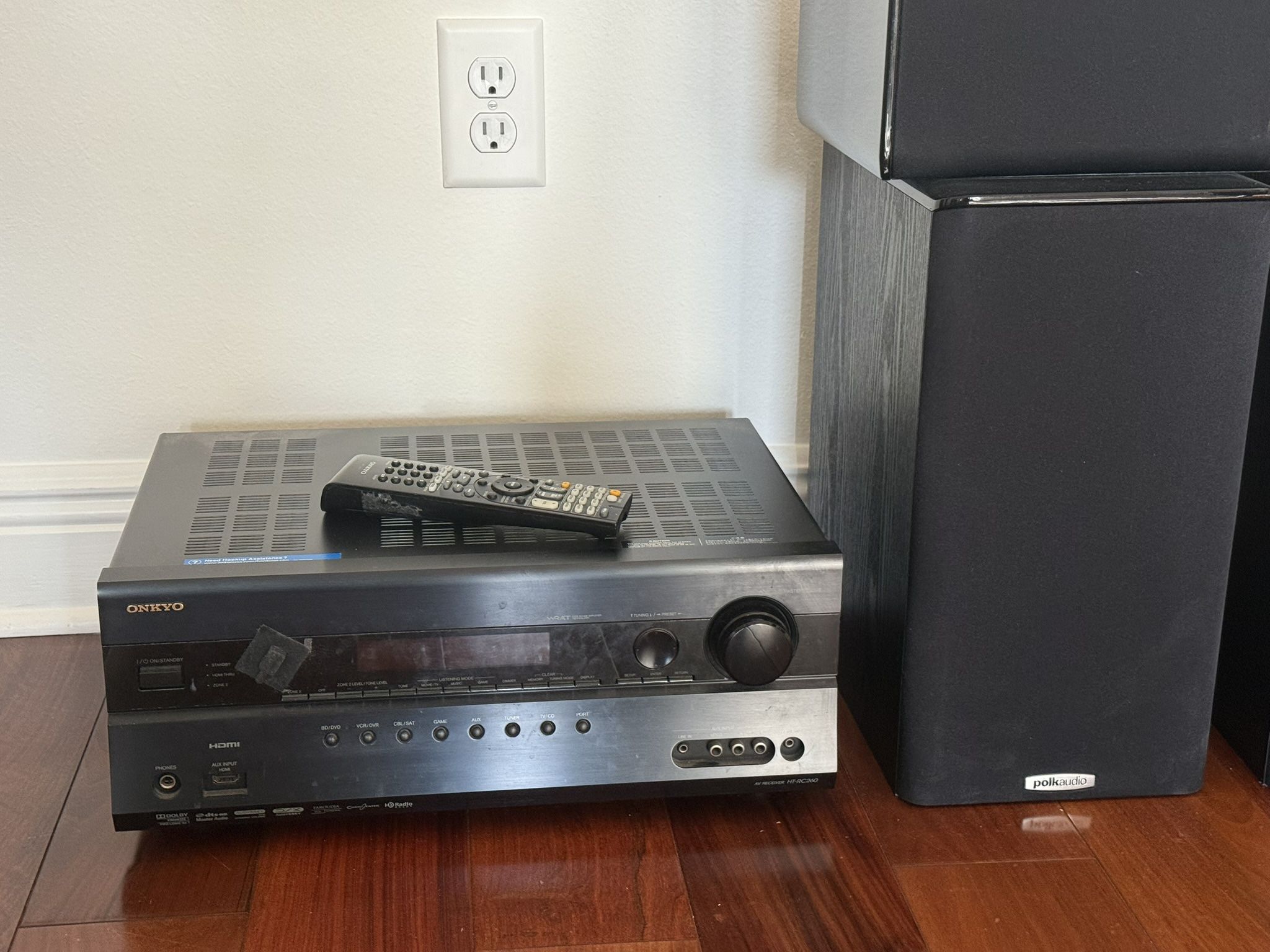 ONKYO Audio Receiver With Polkaudio System