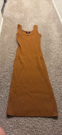 Women’s dresses