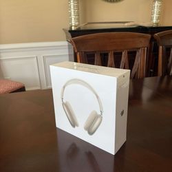 Apple Airpods Max 2nd Gen - Starlight White - Brand new in box