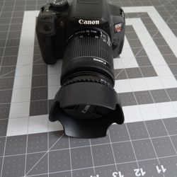 Canon t5i Camera For Blogging, Full HD Video, High Res Photos And More