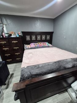 King bed frame and drawer
