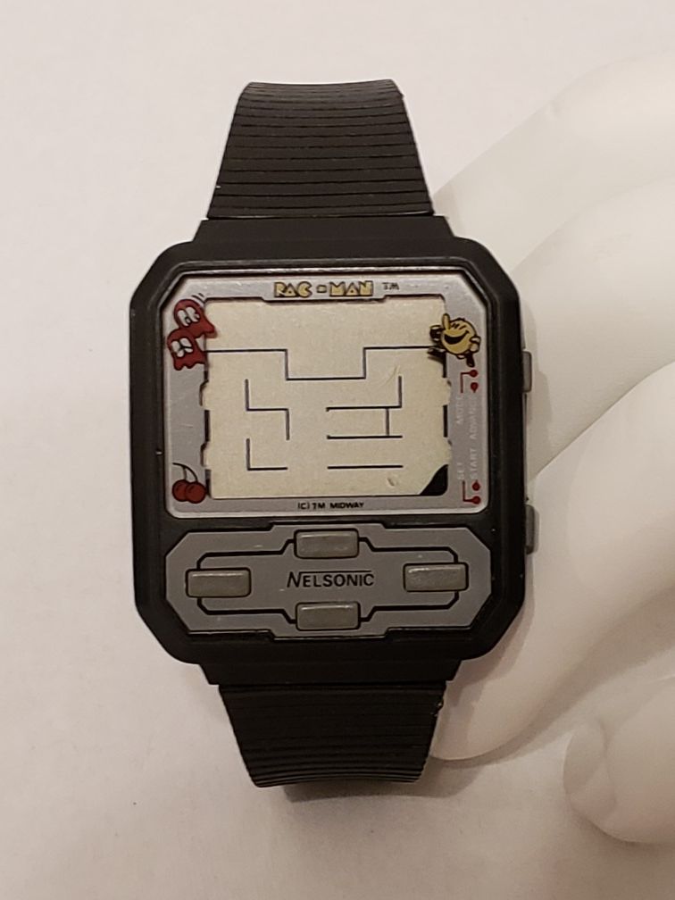 Nelsonic PAC MAN Game Watch SUPER RARE 1982