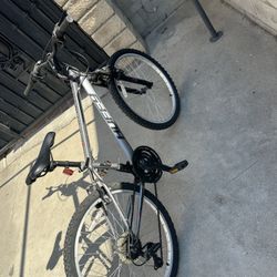 Selling This Bike 