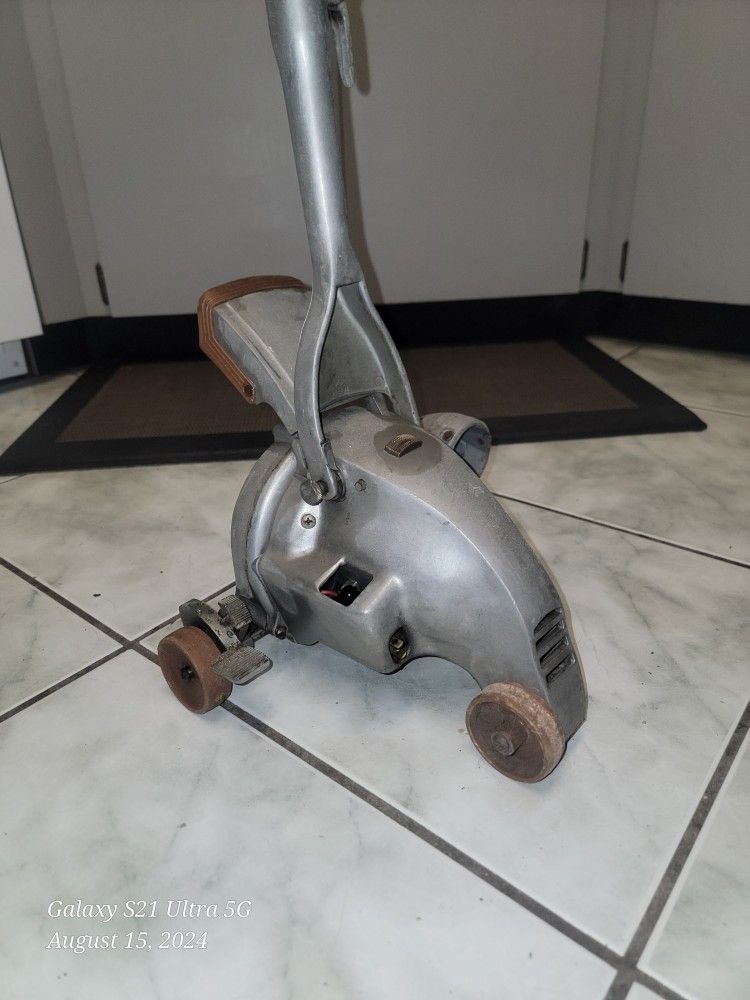 Vintage Sanitronic Vll Motor And Housing