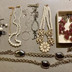 Jewelry Lot