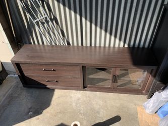 Entertainment stand