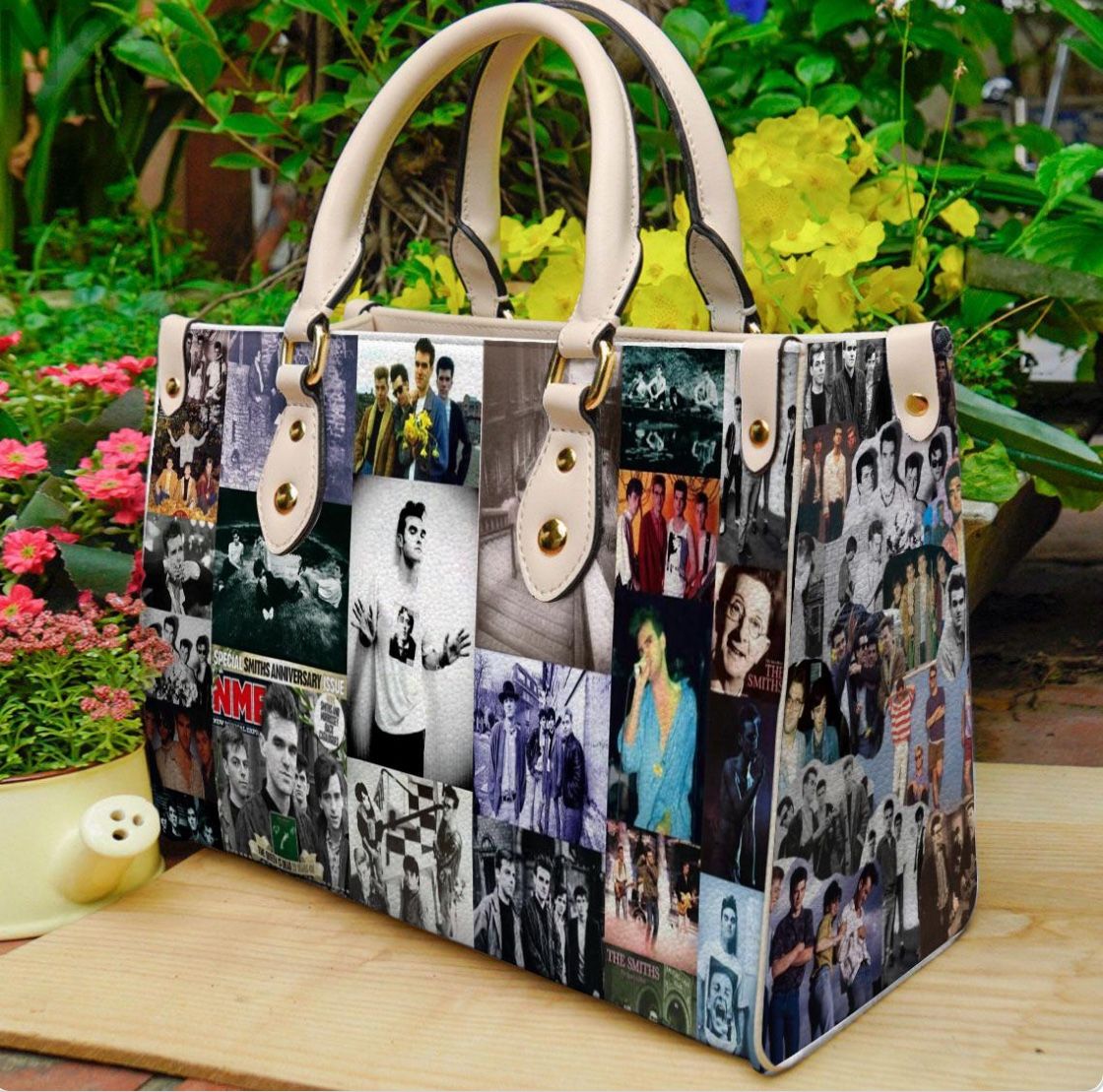 The smiths women leather hand bag