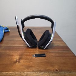 Astro A20 Xbox Wireless Gaming Headset 