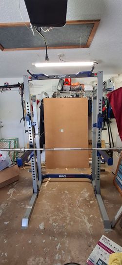 Fitness Gear Pro HR 600 Squat Rack
