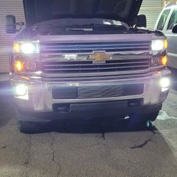 Car Led Headlights Kit Model H11 (Same As H8 H9 H11b H16)
$29 COMPLETE KIT
2 BULBS for:
Headlights, Low beam, High beam, DRL or Foglights
Led Light