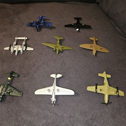 (8) New Die Cast Scale Model Airplanes