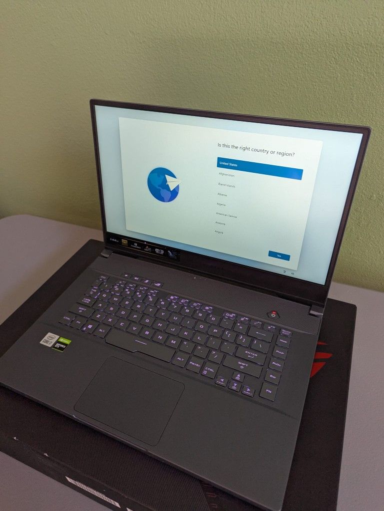 ASUS ROG Zephyrus M15 GU502L