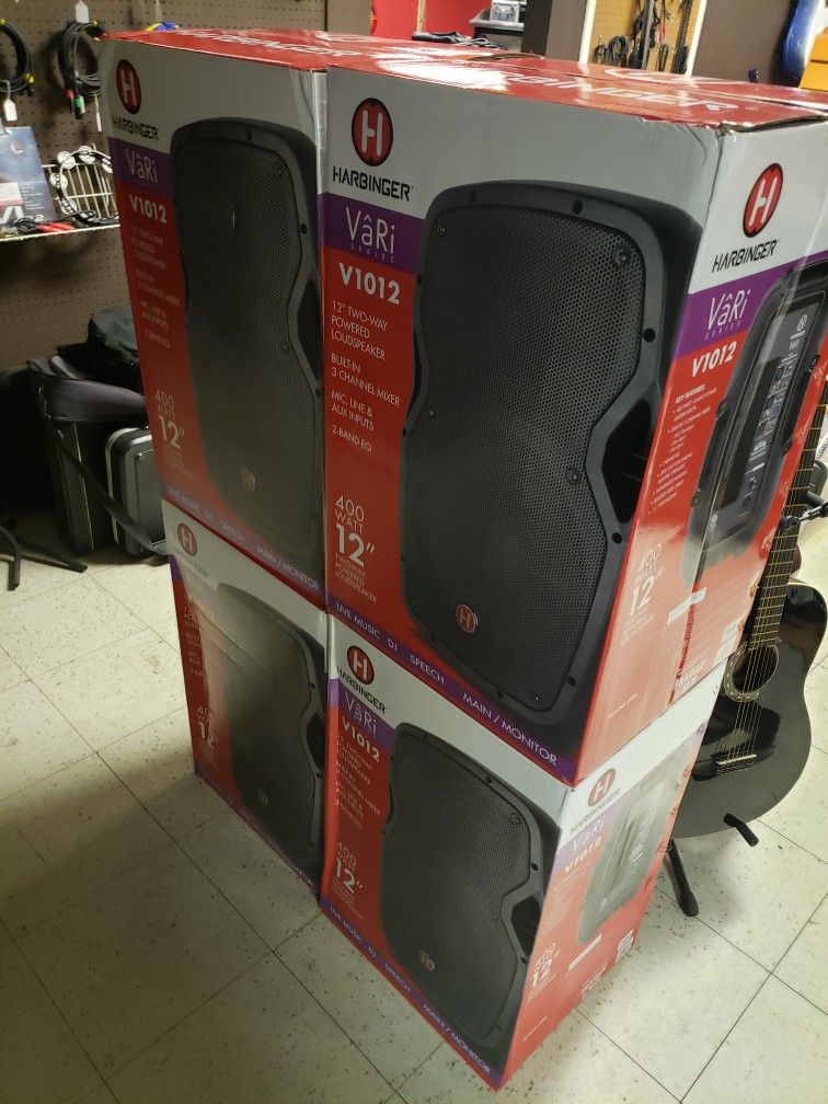 Harbinger Vari V1012 Powered Speakers for Sale in Devine, TX OfferUp
