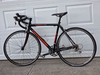 52cm Cannondale Road Bike