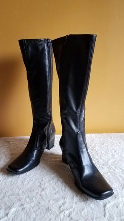 Ladies Leather Boots