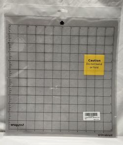 standard grip mat perfect for cameo