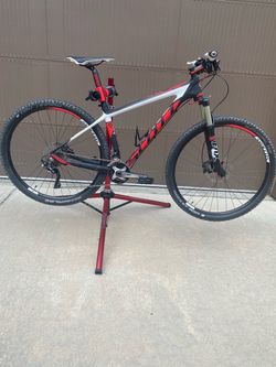 Scott Carbon Hardtail Mountain Bike