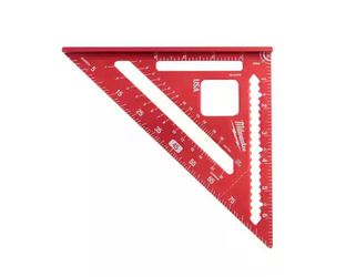 Milwaukee 7 in. Rafter Square @mil-314