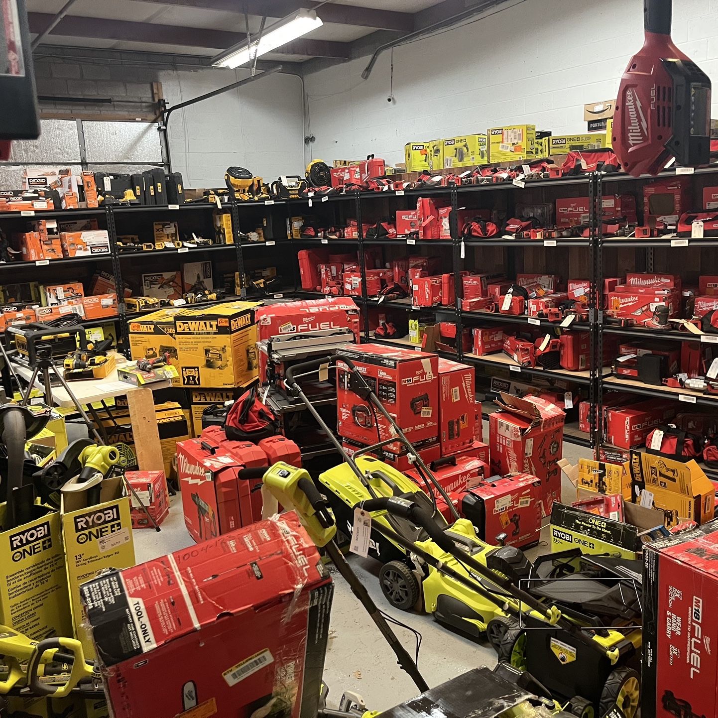 Milwaukee Dewalt Ryobi & Ridgid Power Tools