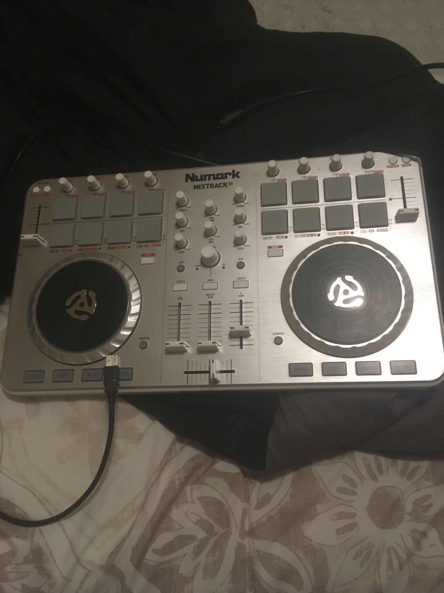 NUMARK Mixtrack II 50$ obo used twice my computers fried at the moment so I can’t use them selling to help towards getting a new pc.