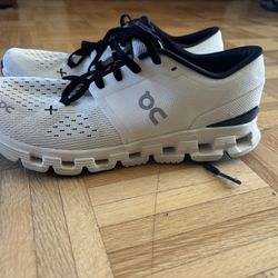 Woman’s 9.5 On Clouds Barely Used 