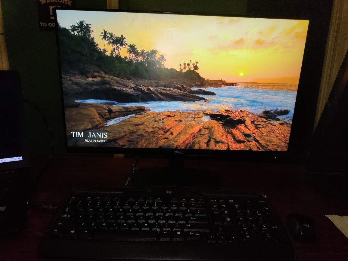 Dell S2421NX Monitor 24", Logitech Wireless Keyboard/Mouse, HDMI cable