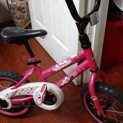 Girls & Boys Kids Bike $35.00 Both (Serious Buyers) Cash Only 