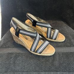 Elastic Strap Wedge Heel Sandal