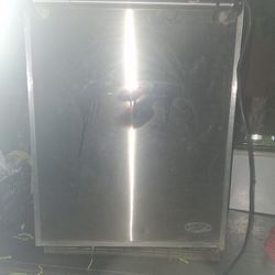 DCS MINI FRIDGE $50
