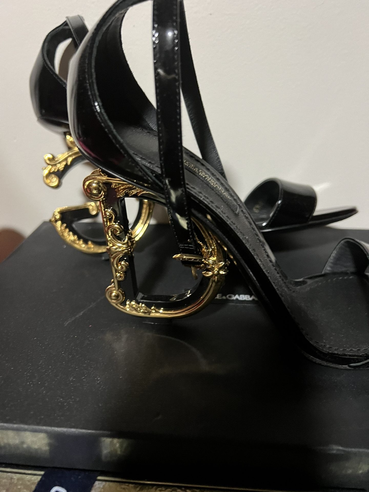 Dolce And Gabbana Heels