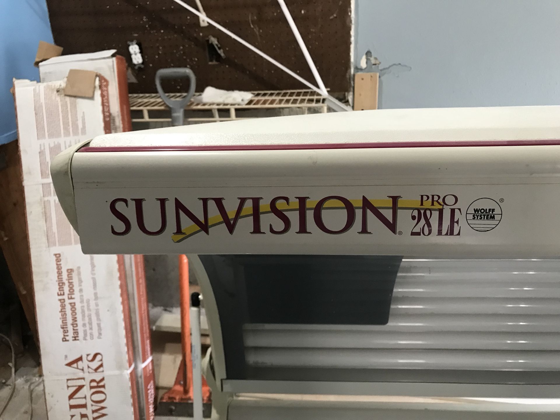Sunvision Pro LE28 Tanning Bed price negotiable