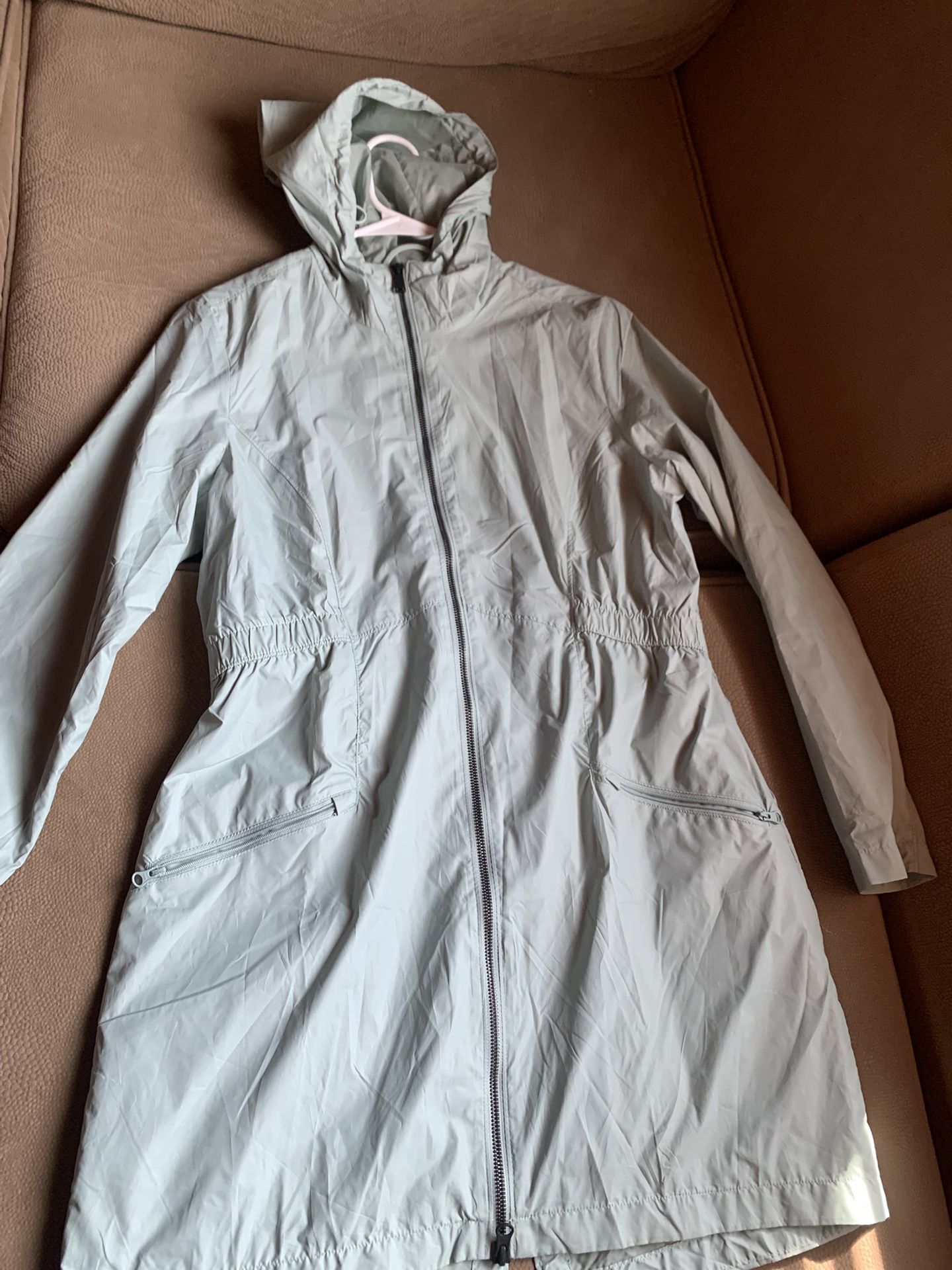 Size Small Nueva 