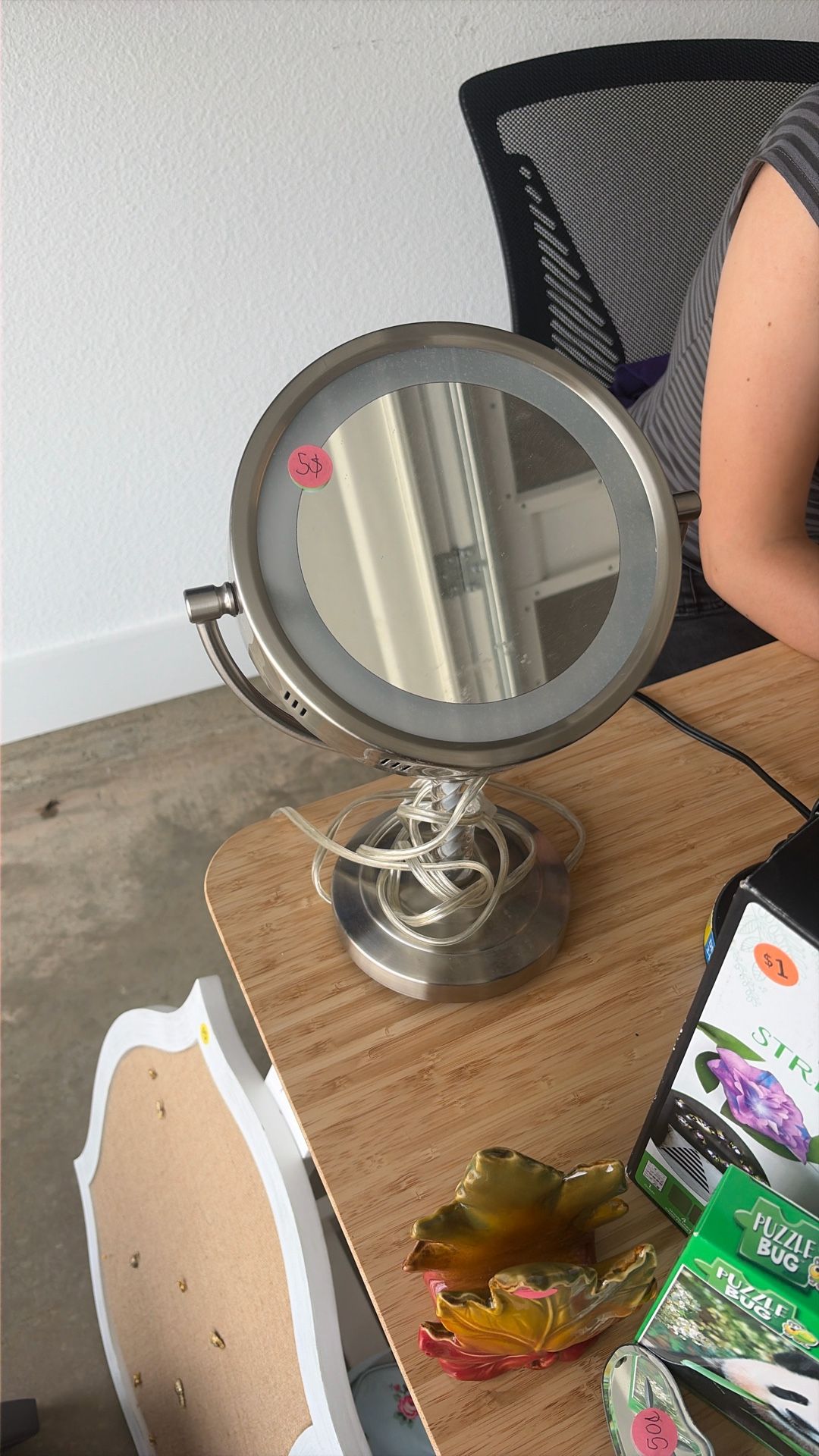 Lighted Vanity Makeup Mirror