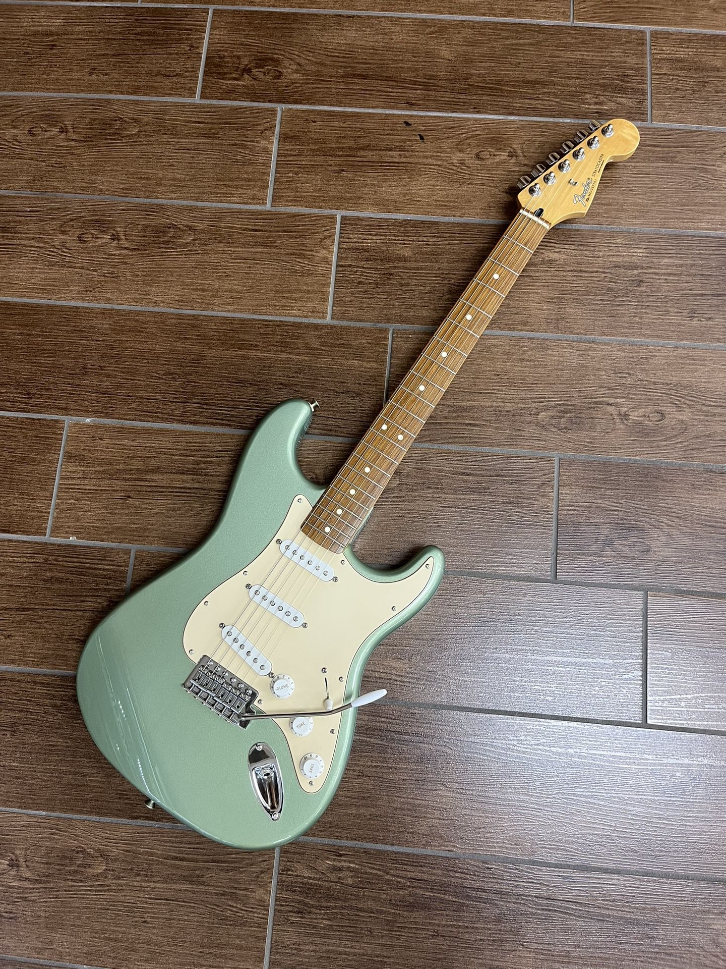 Fender Strato Caster W/hard Case