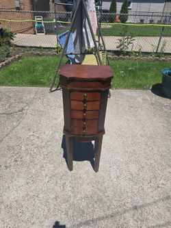 Jewelry Box