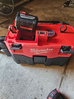 Milwaukee packout