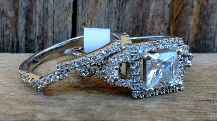 Beautiful Solid Sterling Silver 2pcs Engagement Wedding Rings Size 8