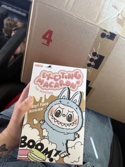 Labubu Macaron