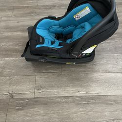 Ubini Car Seat And Stroller