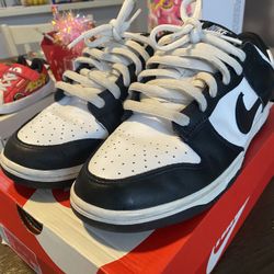 Nike Dunk Low “Panda” Sz 11