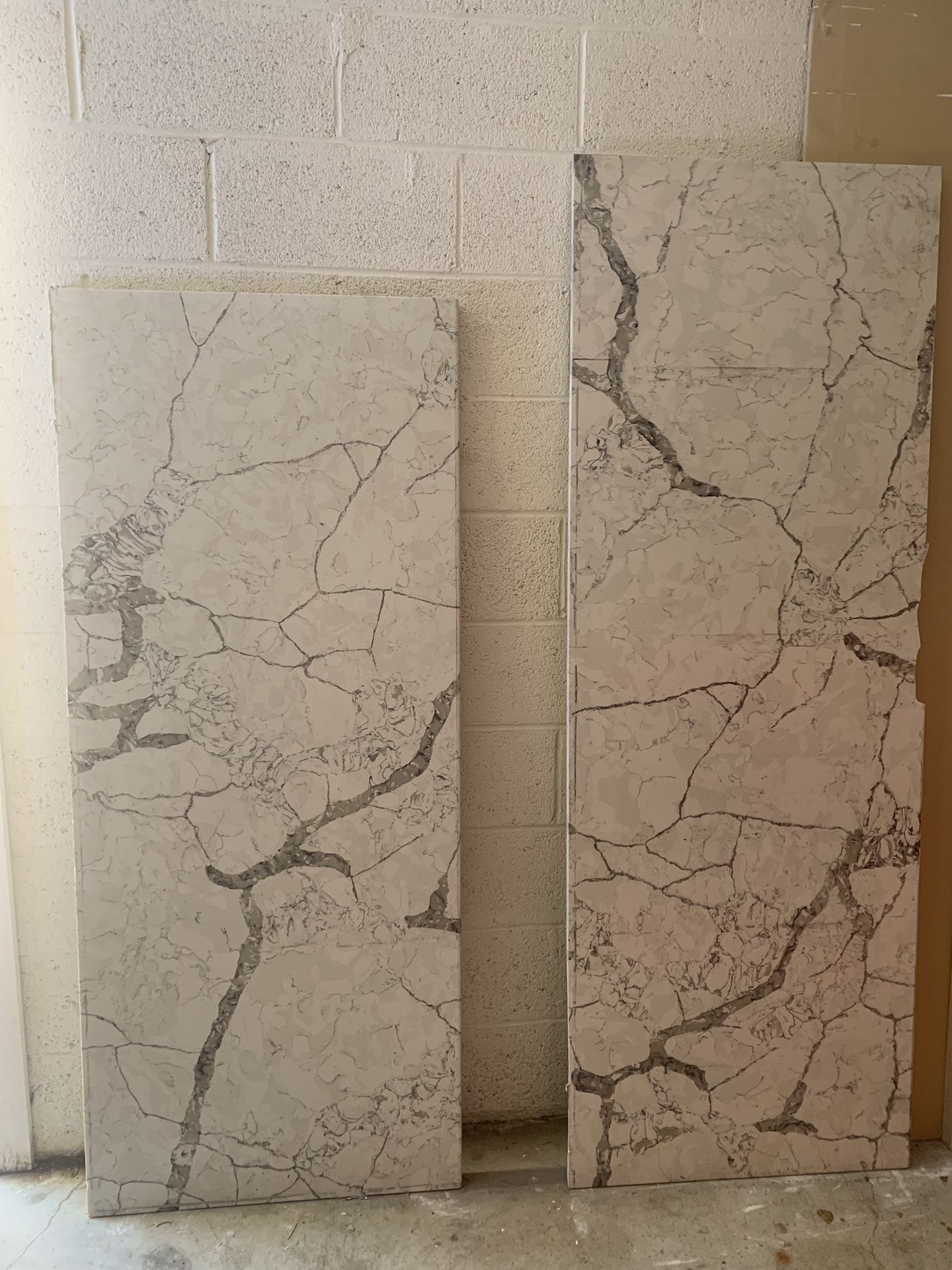 Calcutta quartz counter tops