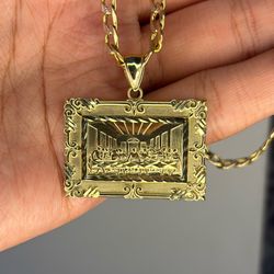 10k Gold last supper pendant 