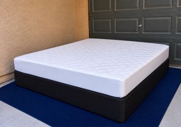 Delivery Available- Full Sized Bed Mattress + Box Spring