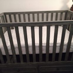Crib And Mattress 