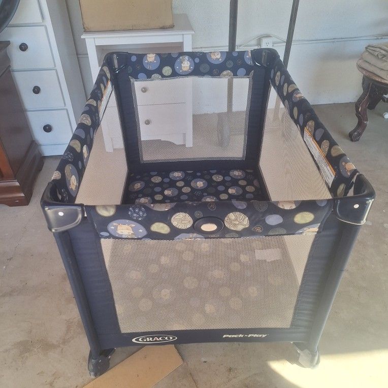 Pet Playpen Foldable With Bag