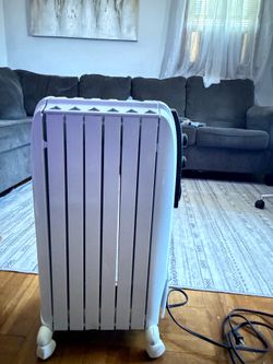 Portable DeLonghi Full Room Heater