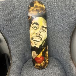 Bob Marley. Hand Painted Skateboard Signed 