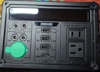 Zendure 1000 M power station