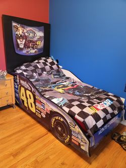 Kid's Bedroom Set