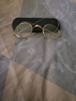 Hamish glasses
